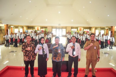 Pembukaan Pelatihan Kepemimpinan Administrator (PKA) Angkatan ke-2 PNBP Tahun 2024 
