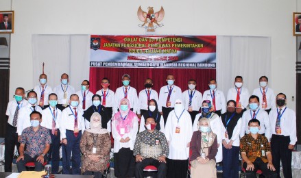 Pembukaan Diklat dan Uji Kompetensi 