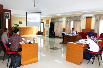 Pelaksanaan Seminar Rancangan Aktualisasi Pelatihan Dasar CPNS Golongan III Purna Praja IPDN Angkatan XXIV Gelombang I Tahun 2018